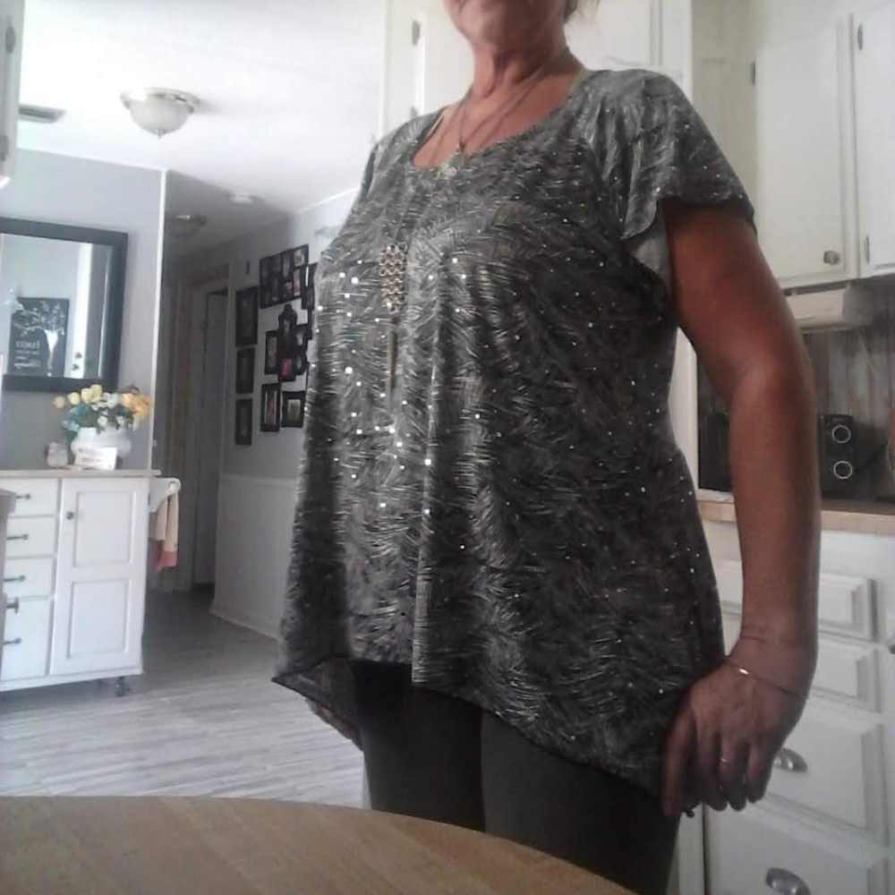 Ladies asymmetrical t-shirt with silver studded Fr